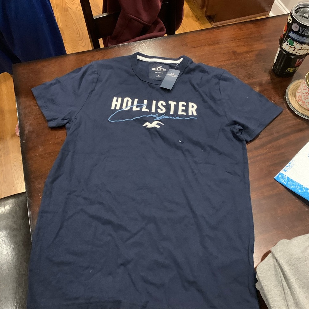 Hollister Shirt - M